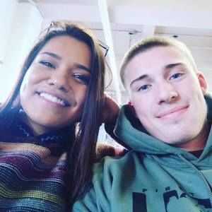 Meet your Posher, Leslie